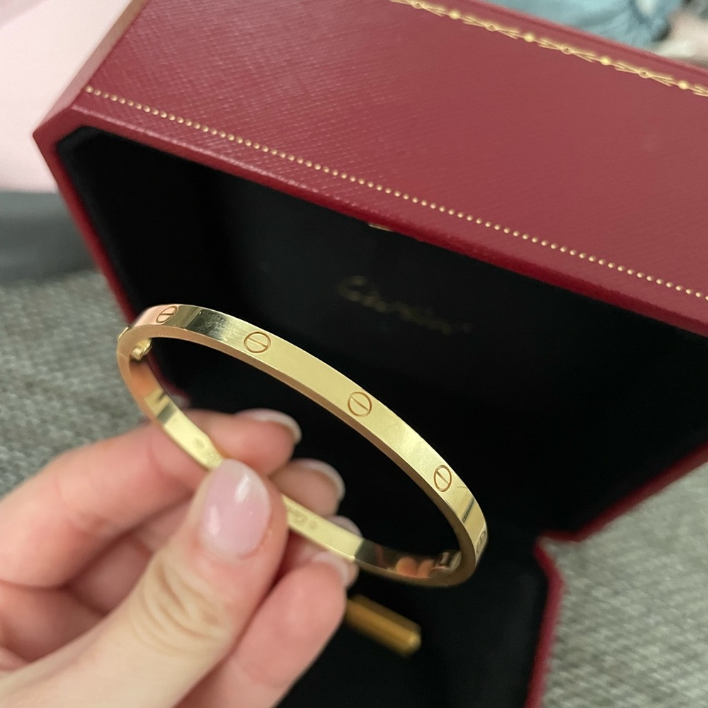 Cartier love bracelet size small size 15.๐โก๏ธ - Picture 3 of 5